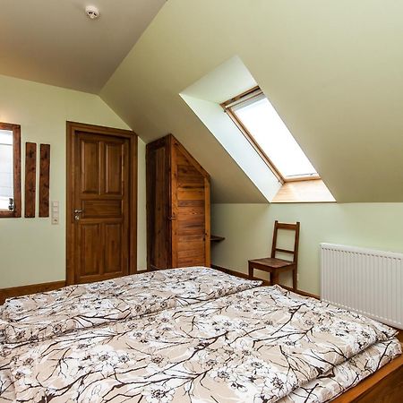 Laucu Akmens Hotel Skulte Kültér fotó