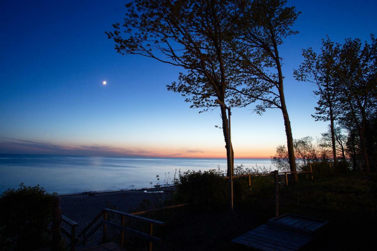 Laucu Akmens Hotel Skulte Kültér fotó